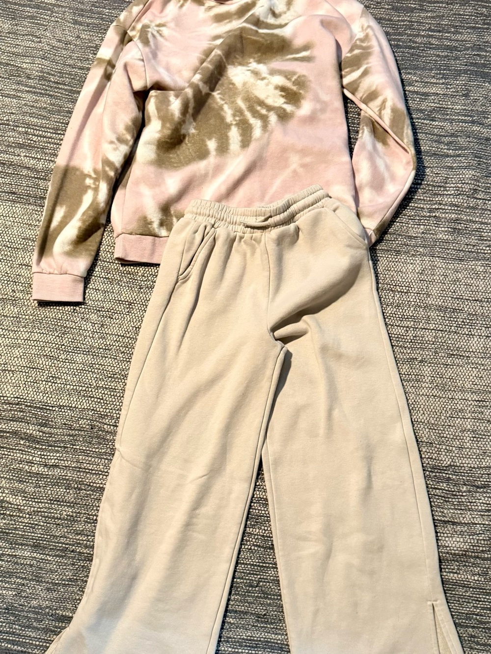 Youth Size 13-14 Primark Tie-Dye Hoodie and Wide- Leg Sweatpants Set